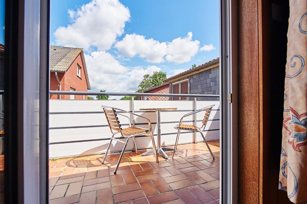 Ferienhaus Achtern Feeld Hude  Экстерьер фото