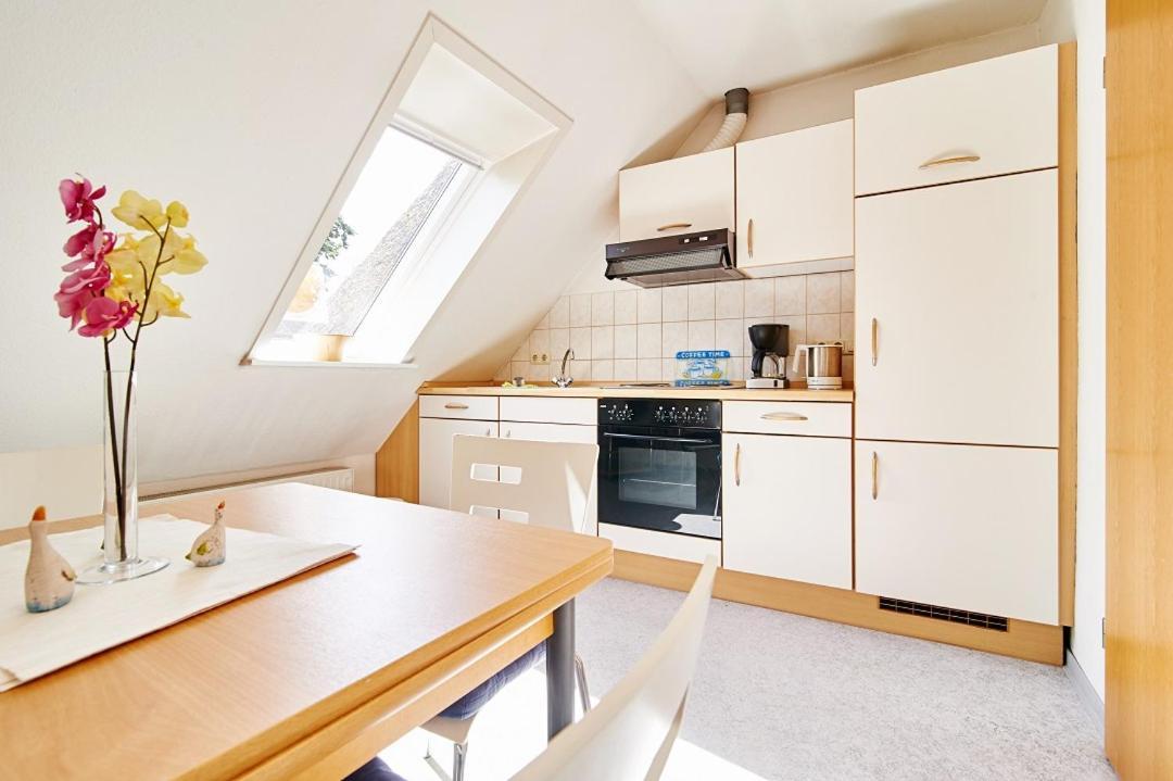 Ferienhaus Achtern Feeld Hude  Экстерьер фото